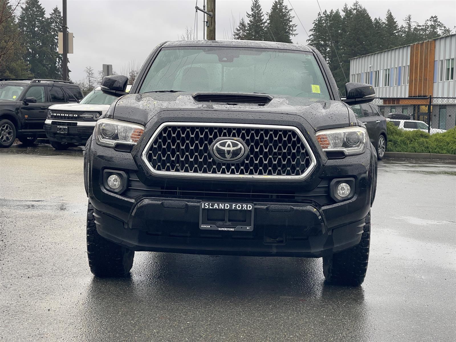 Toyota Tacoma