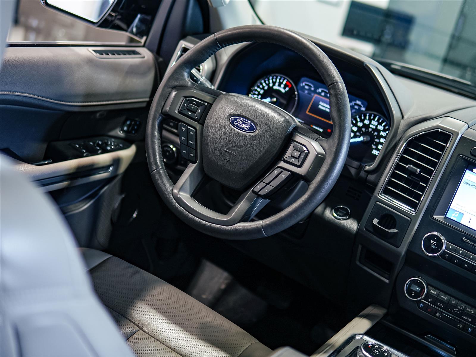 Ford Expedition