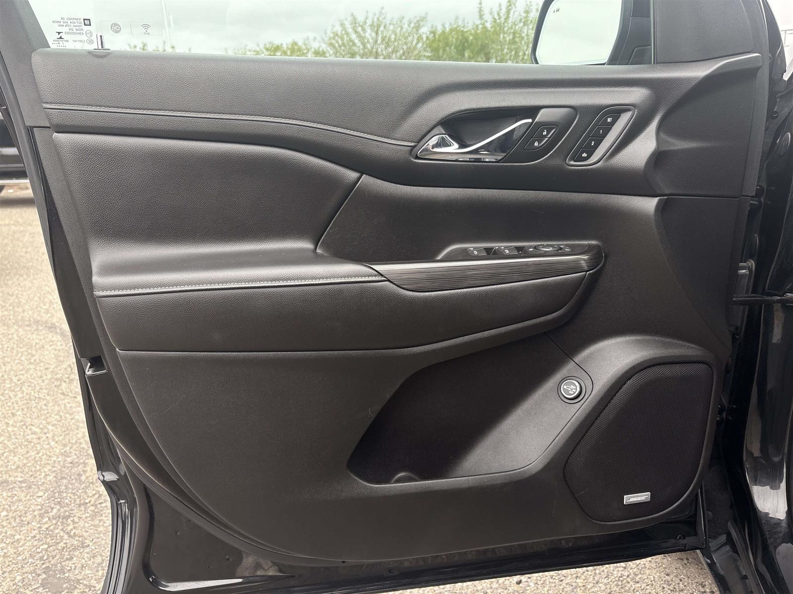 GMC Acadia