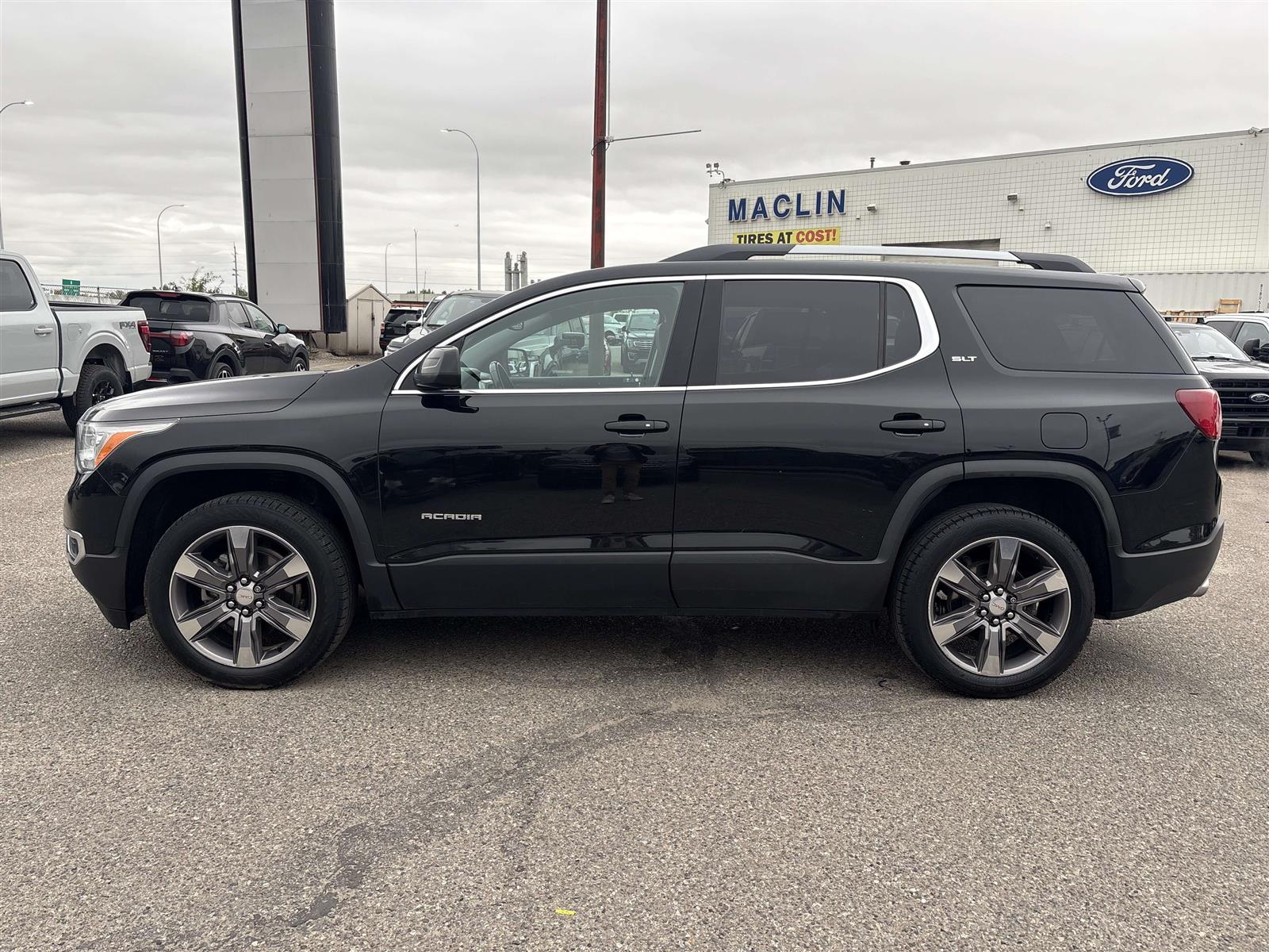 GMC Acadia