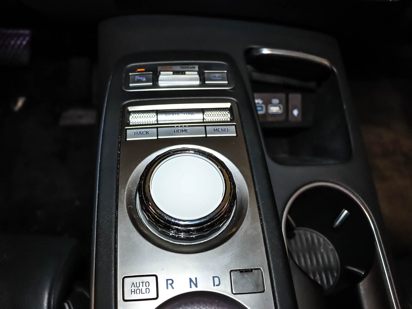 Genesis Electrified GV70