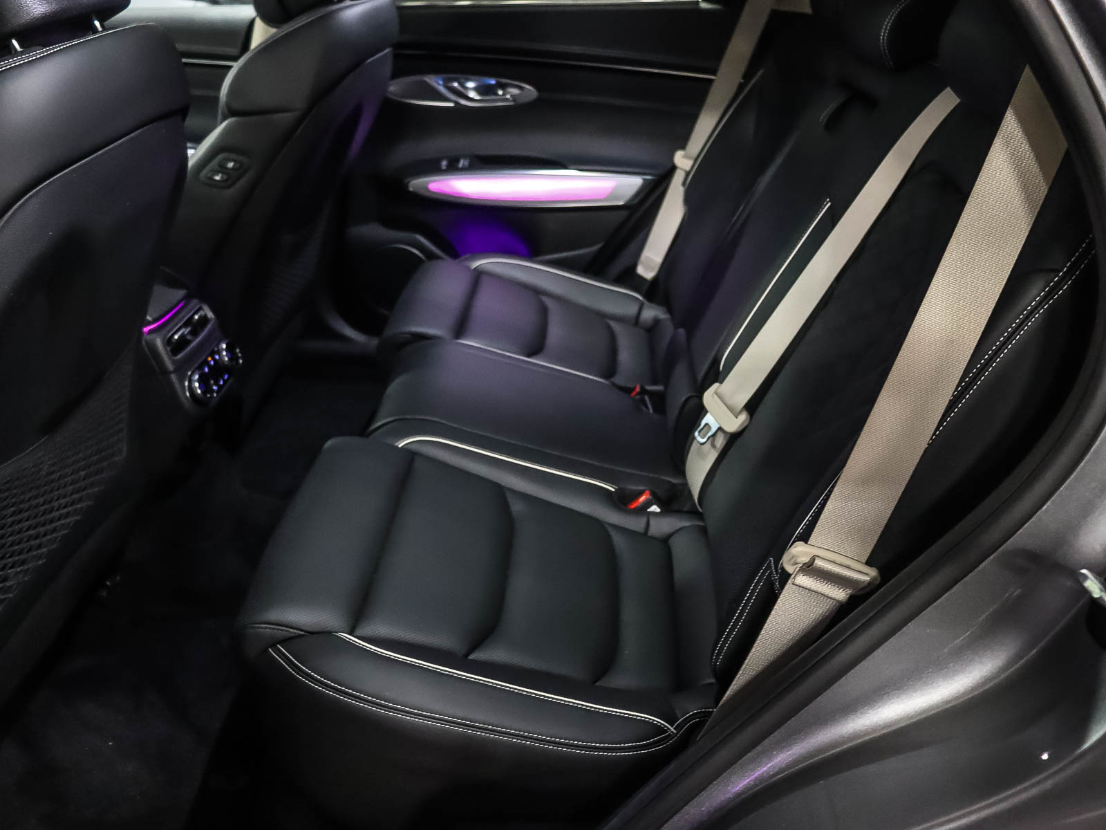 Genesis Electrified GV70