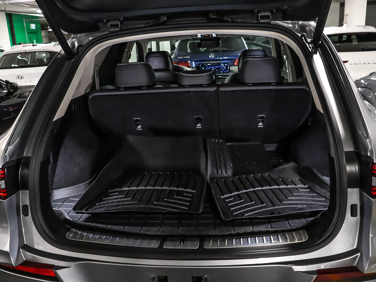 Genesis Electrified GV70