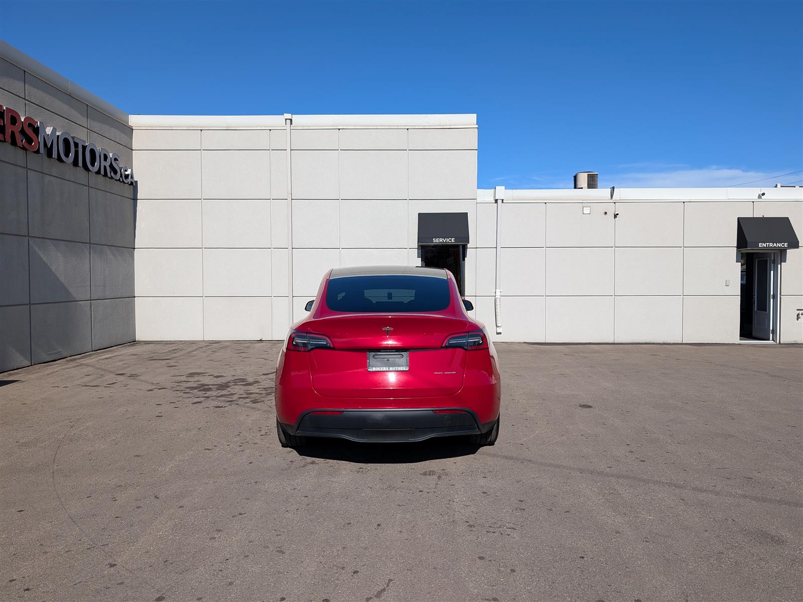 Tesla MODEL Y