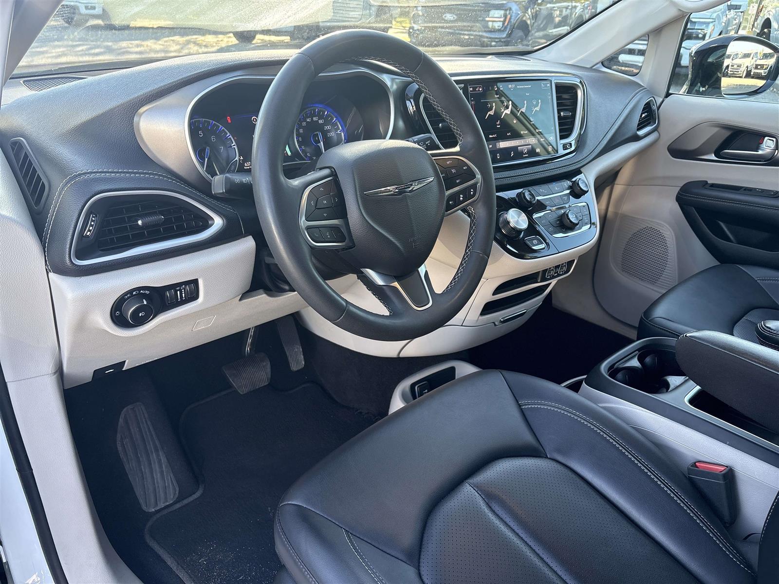 Chrysler Pacifica