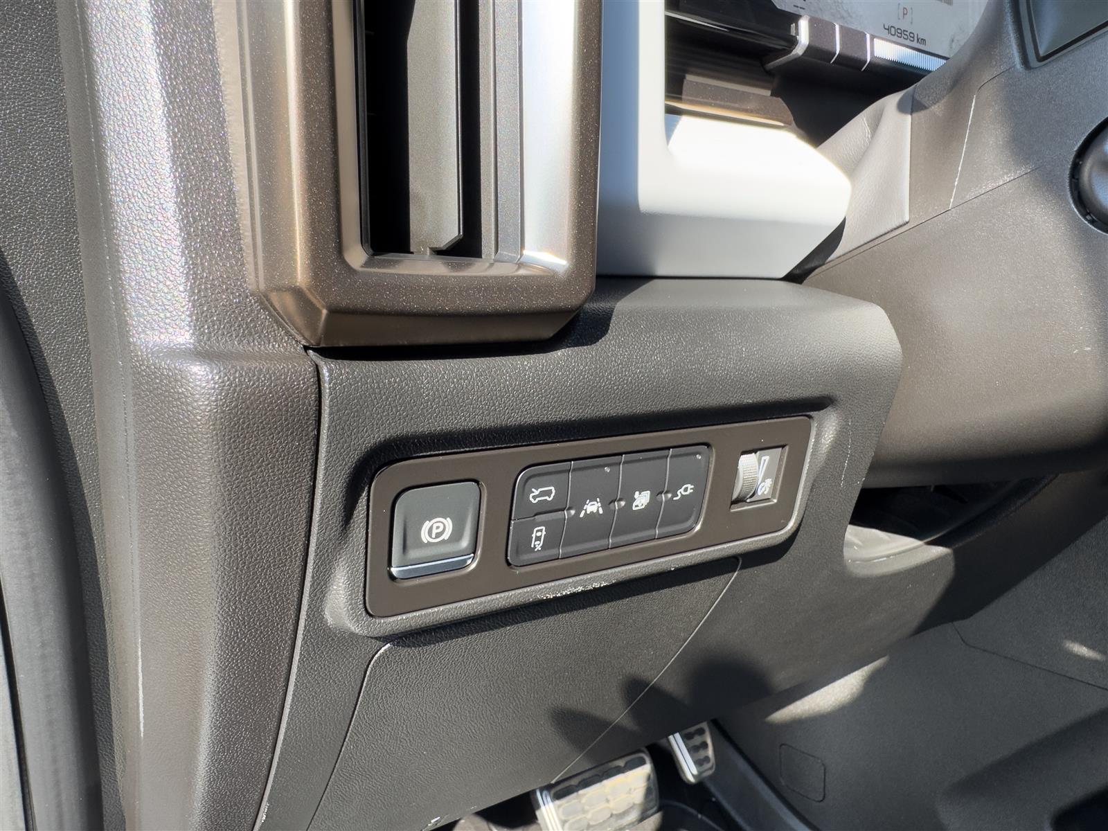 GMC HUMMER EV SUV