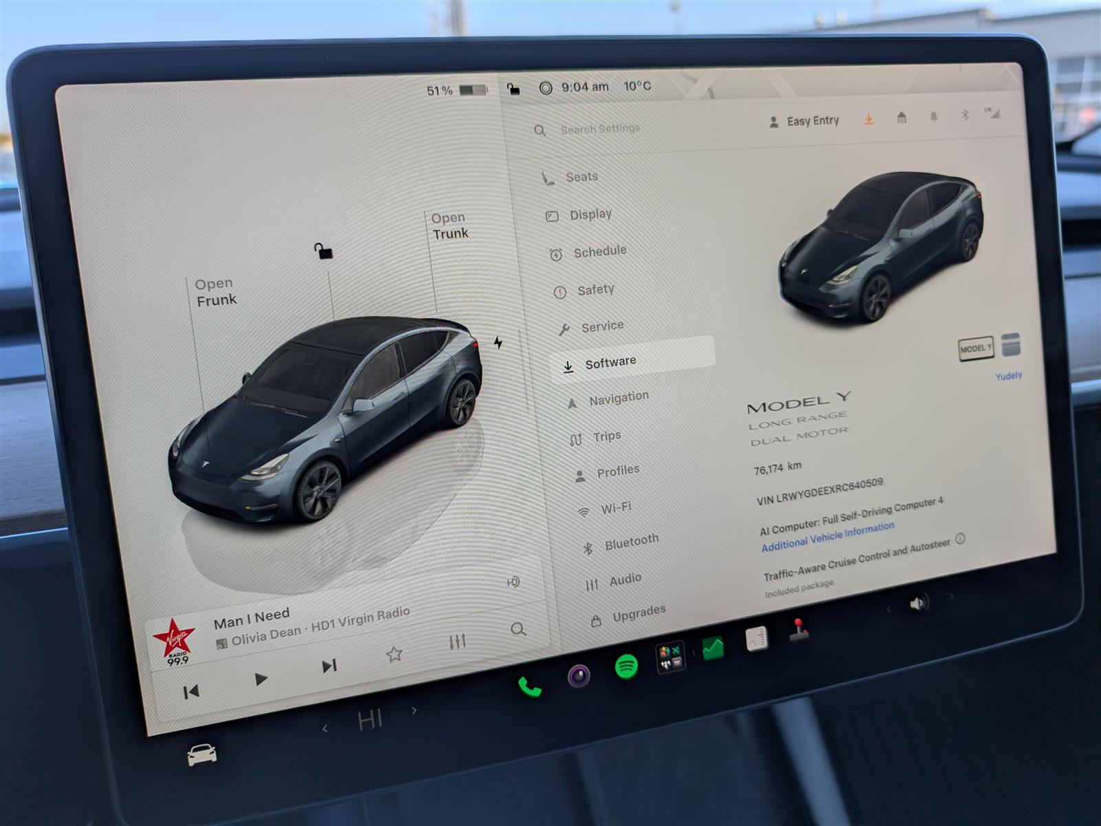 Tesla MODEL Y