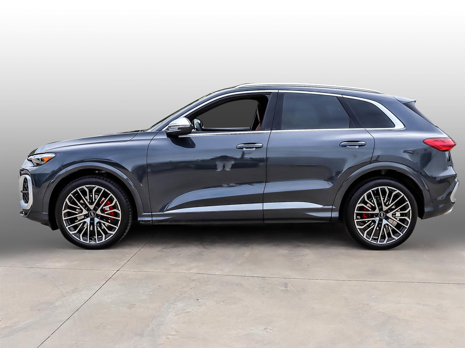 Audi New SQ5