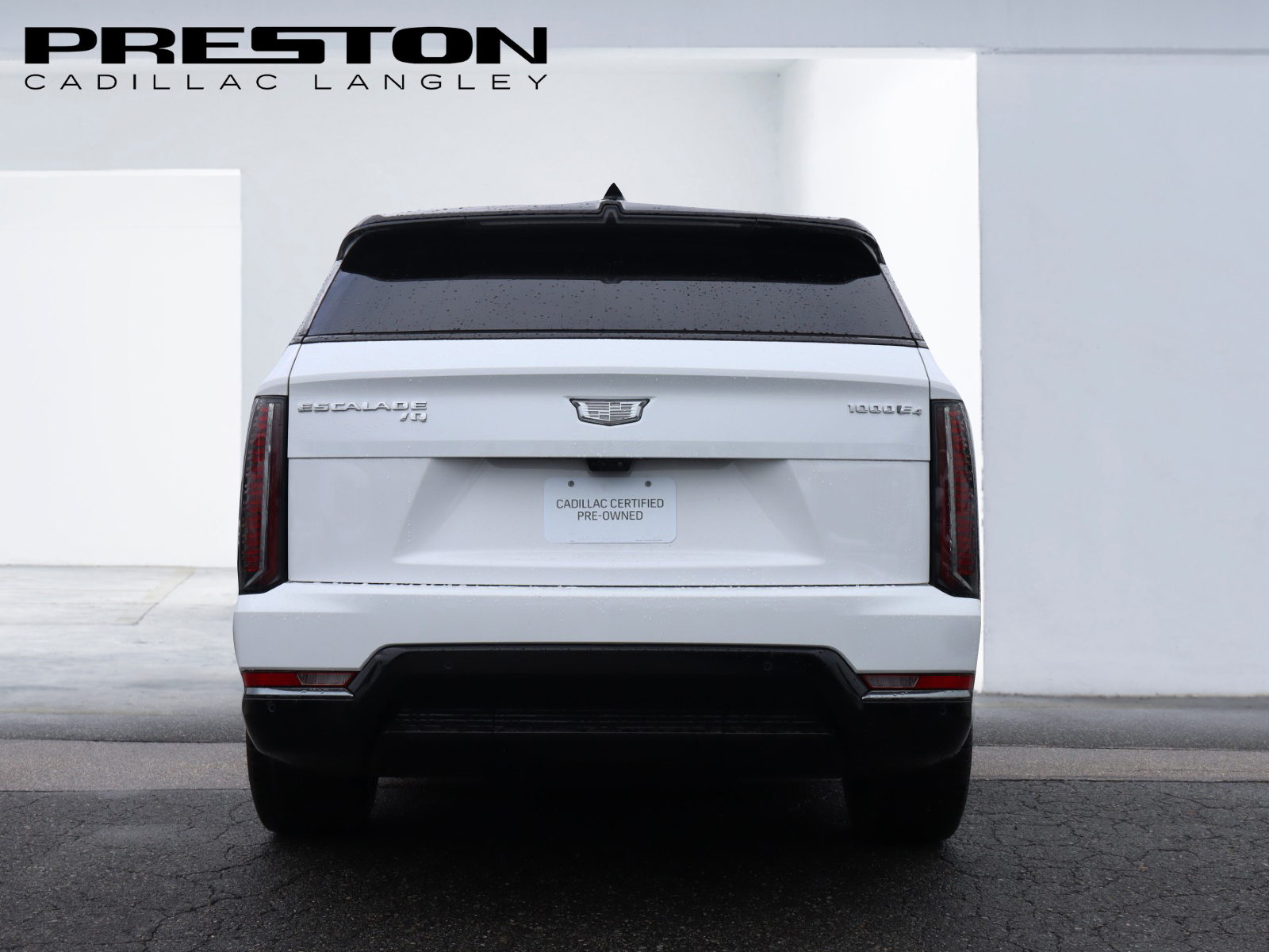 Cadillac Escalade iQ