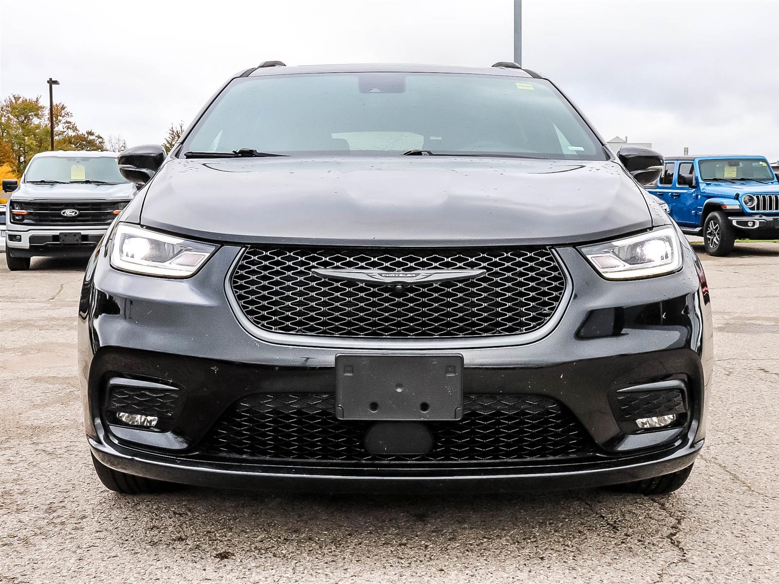 Chrysler Pacifica