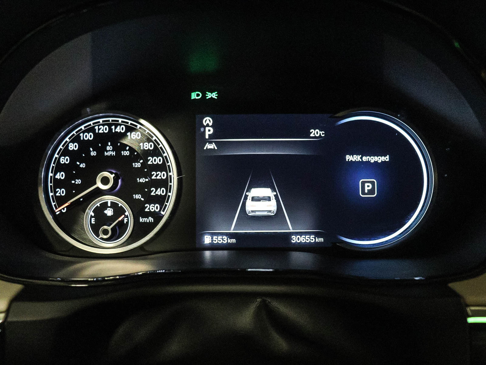 Genesis GV70