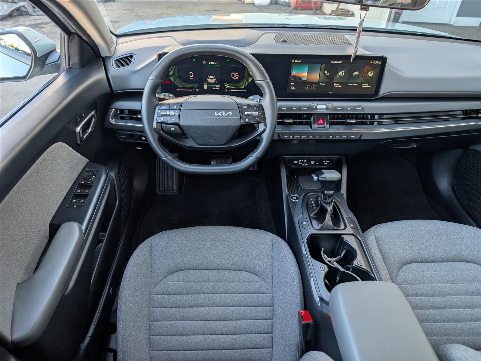 Kia K4