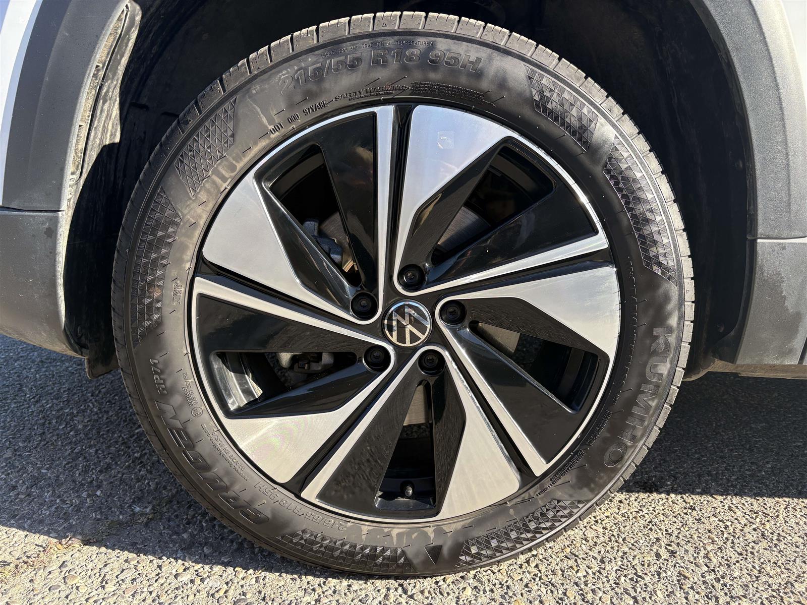 Volkswagen TAOS